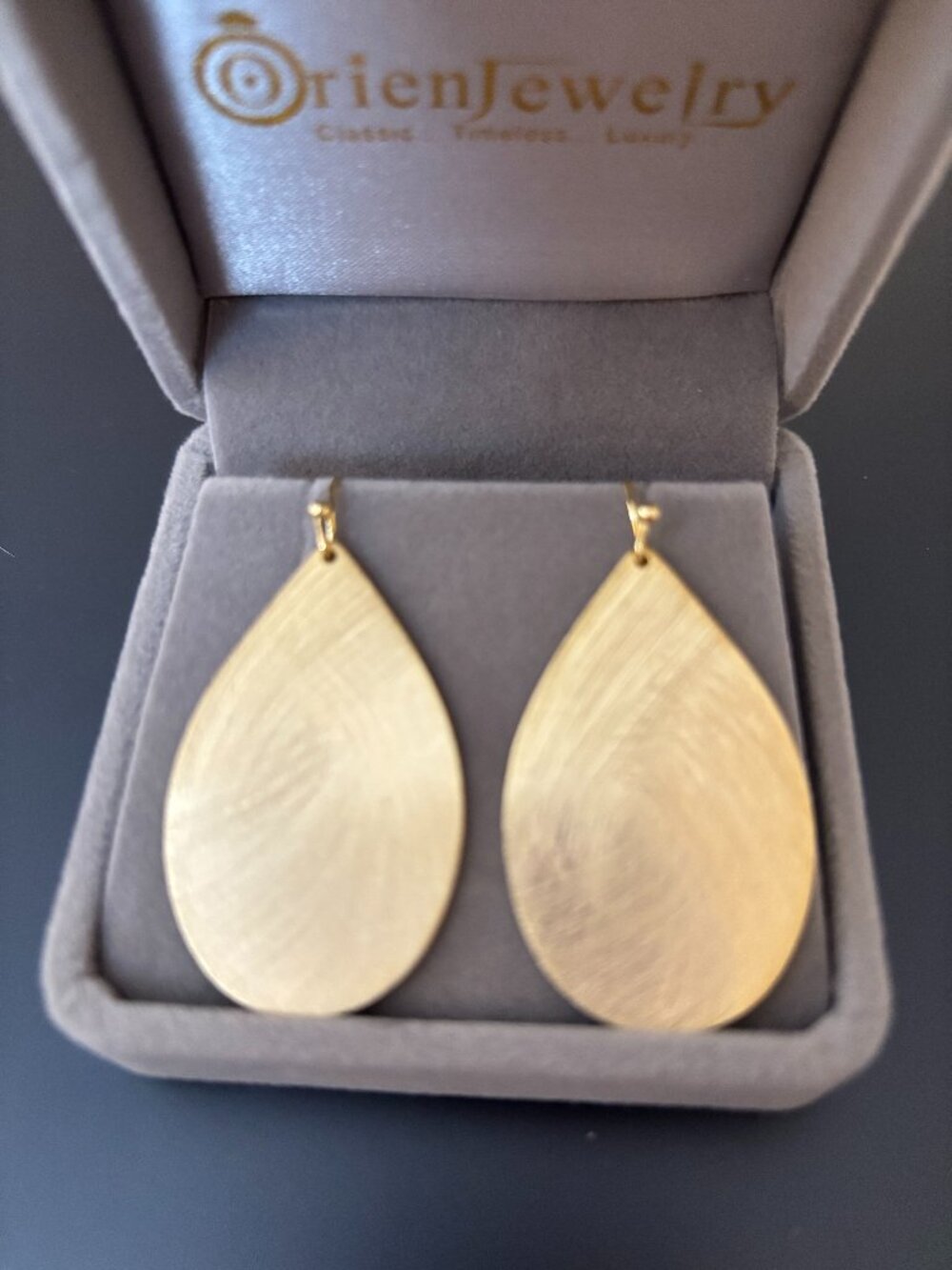 Elegant Gold Teardrop Statement Earrings